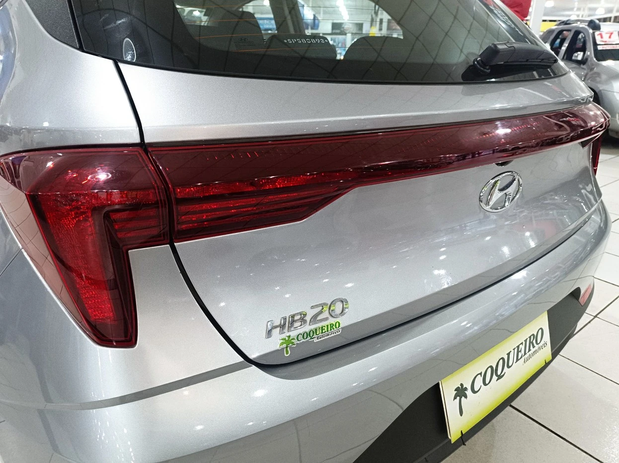 HYUNDAI HB20