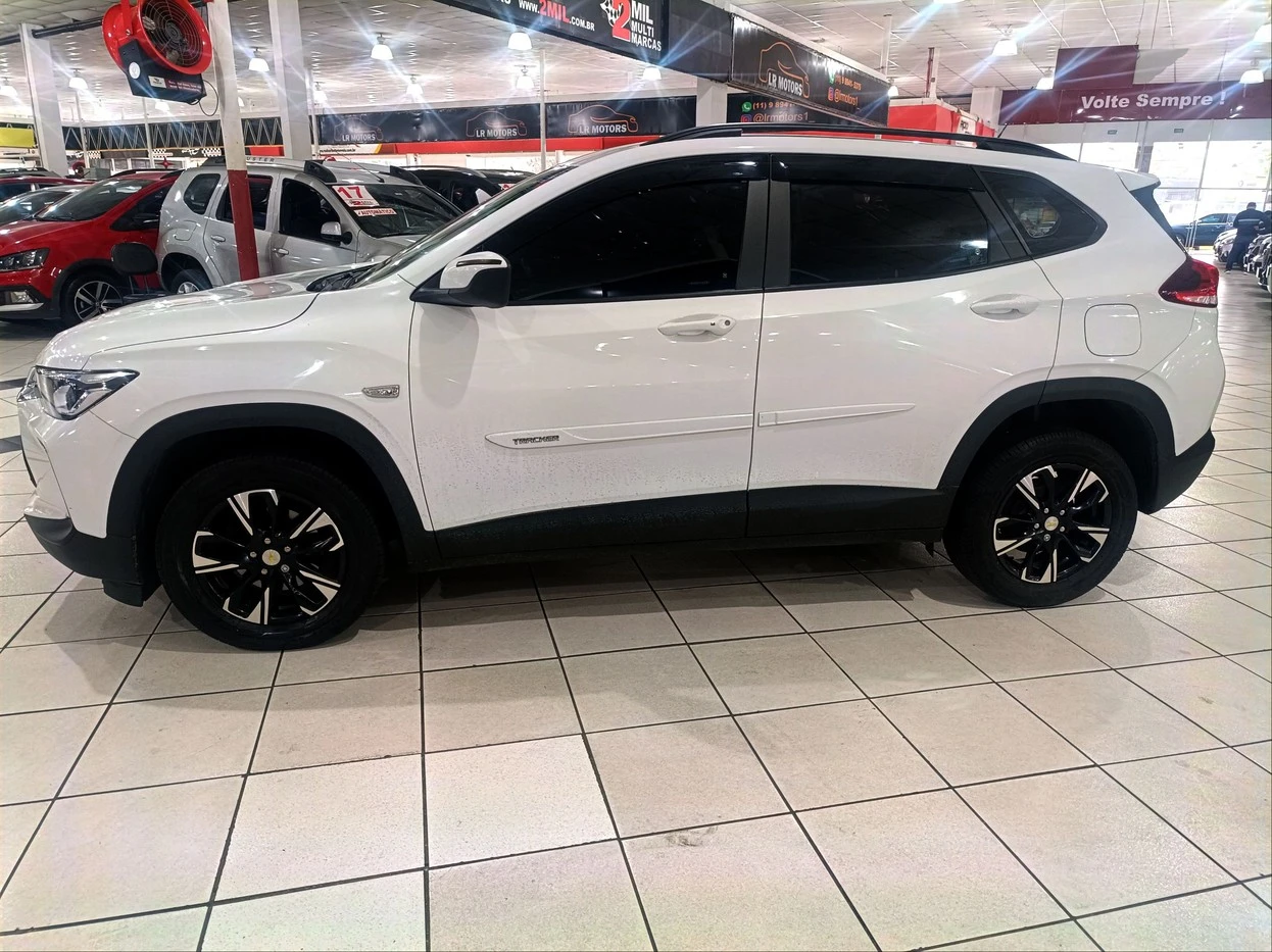 CHEVROLET TRACKER