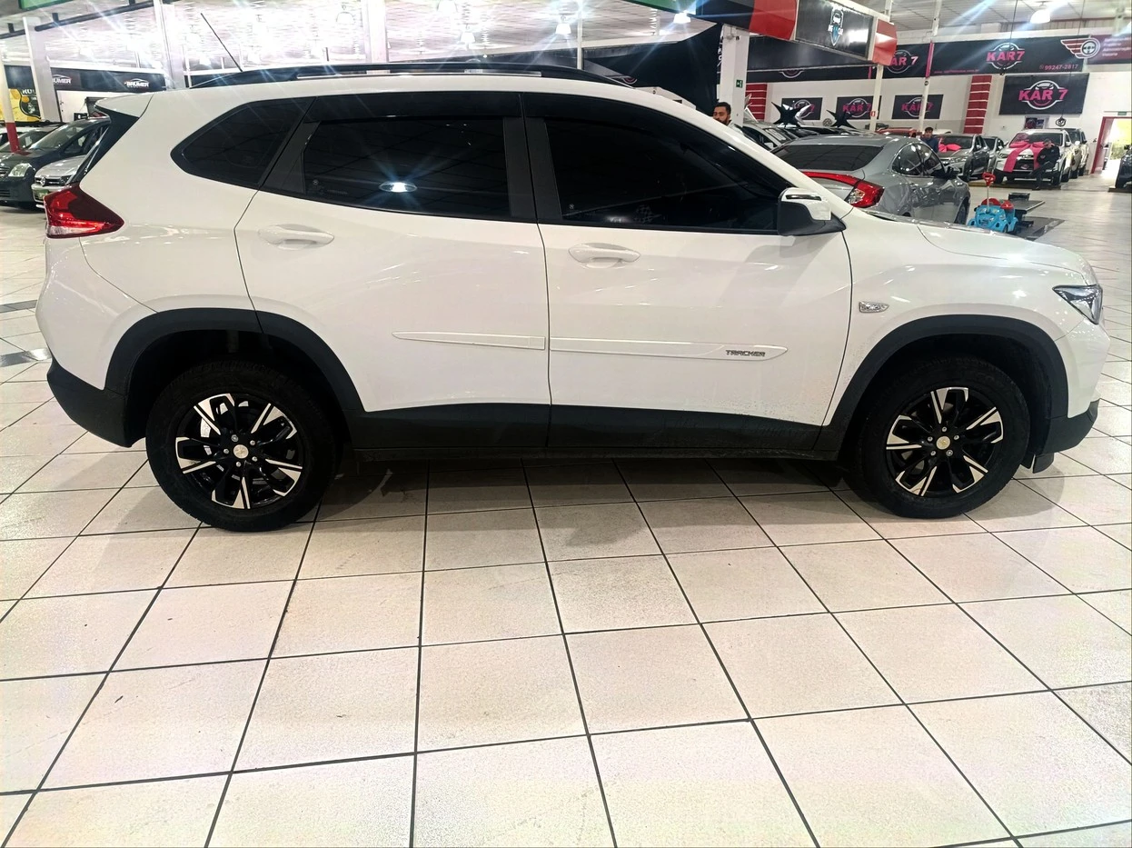 CHEVROLET TRACKER