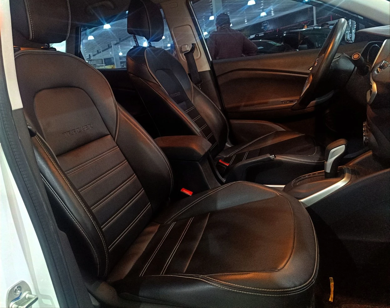 CHEVROLET TRACKER