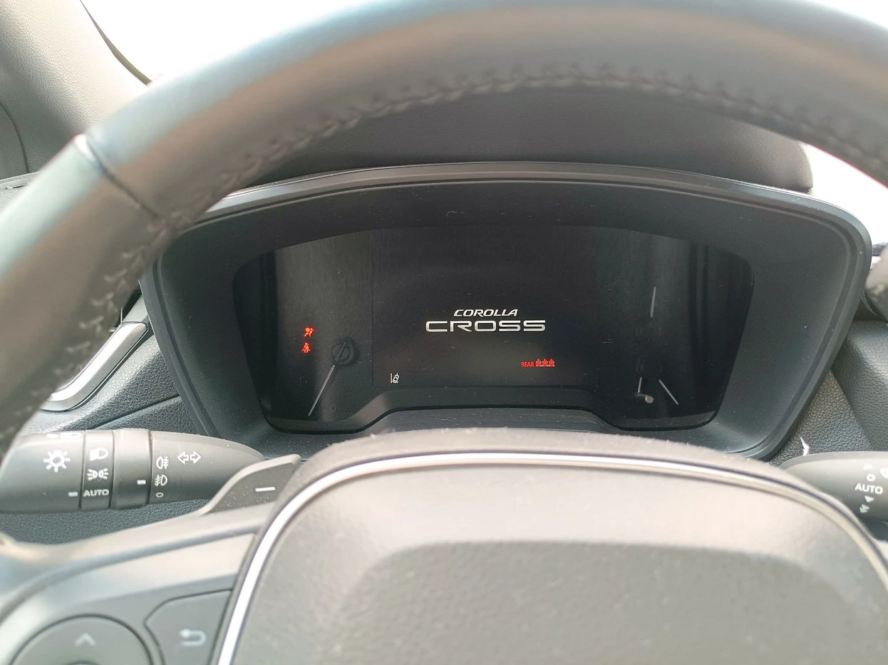 TOYOTA COROLLA CROSS