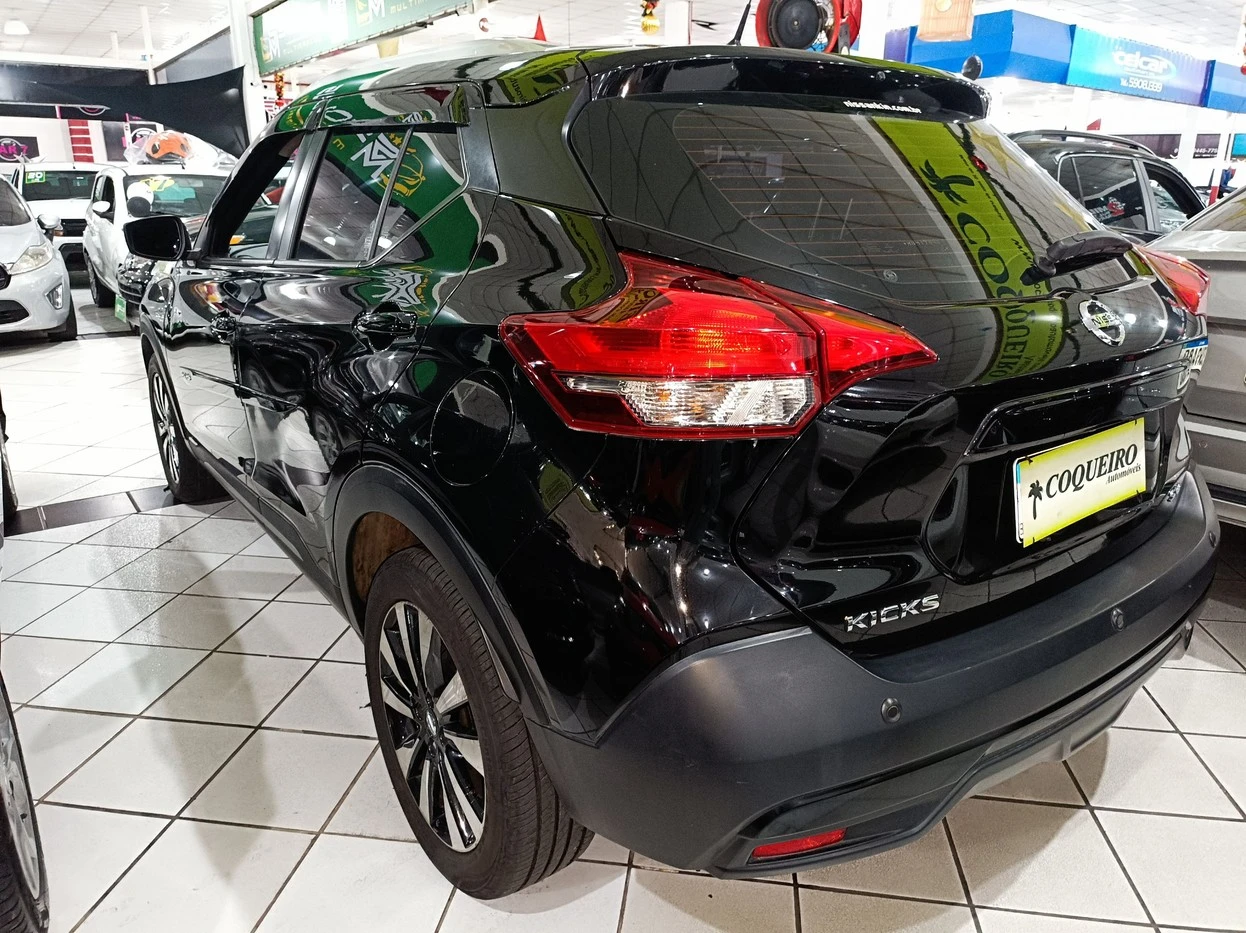 NISSAN KICKS