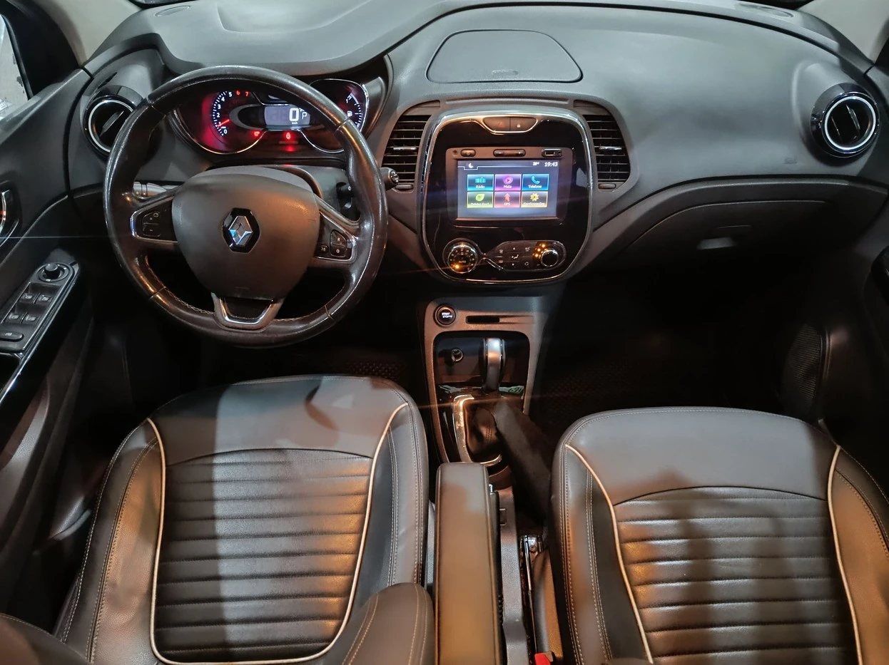 RENAULT CAPTUR