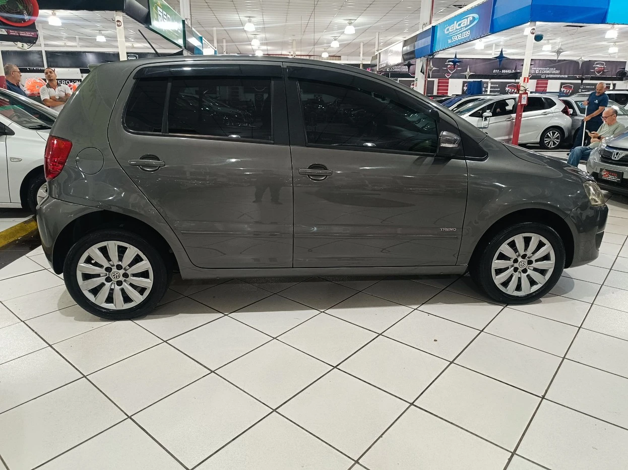 VOLKSWAGEN FOX