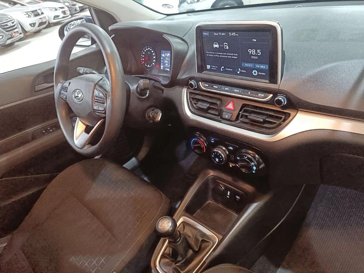 HYUNDAI HB20