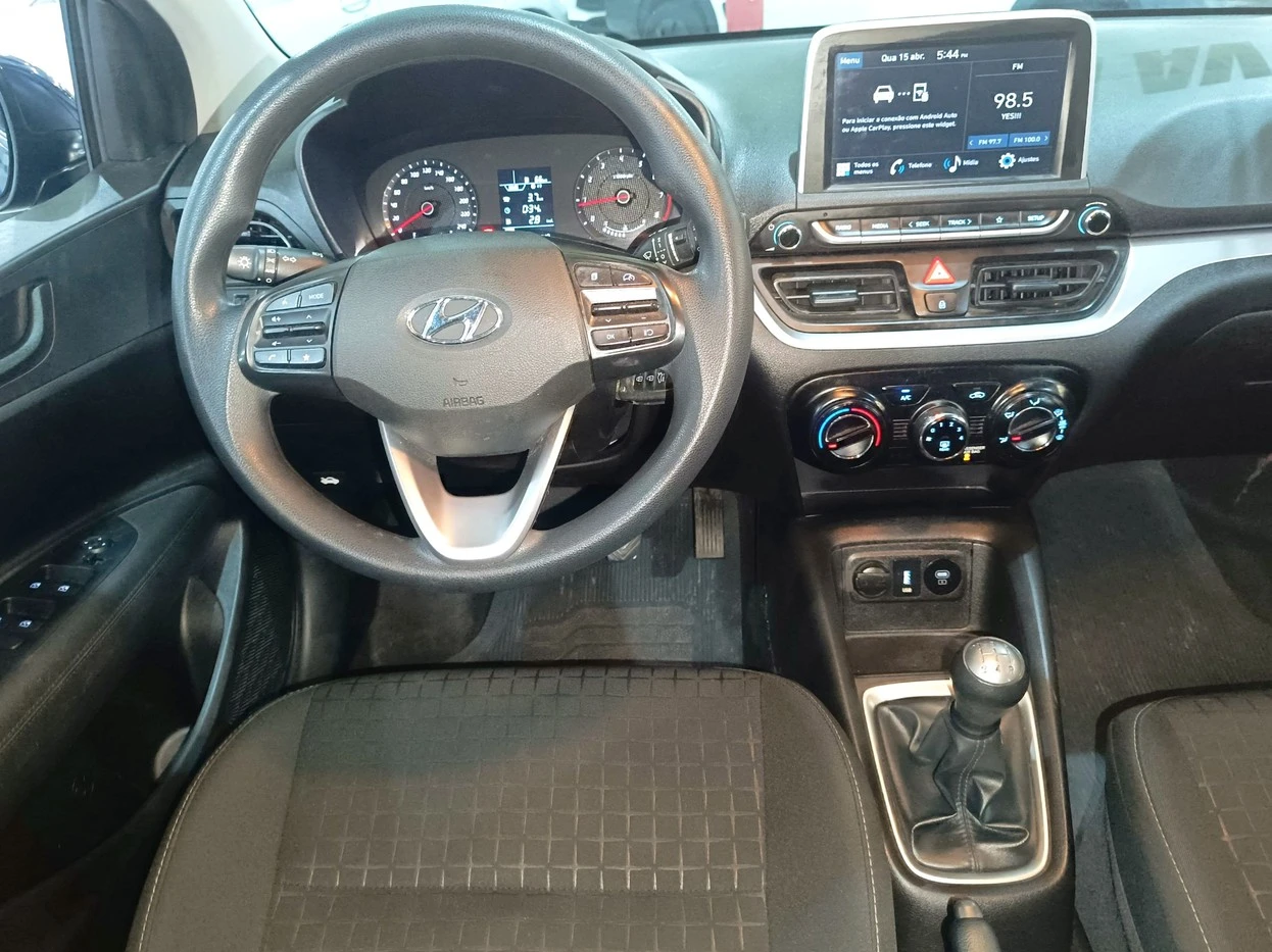 HYUNDAI HB20