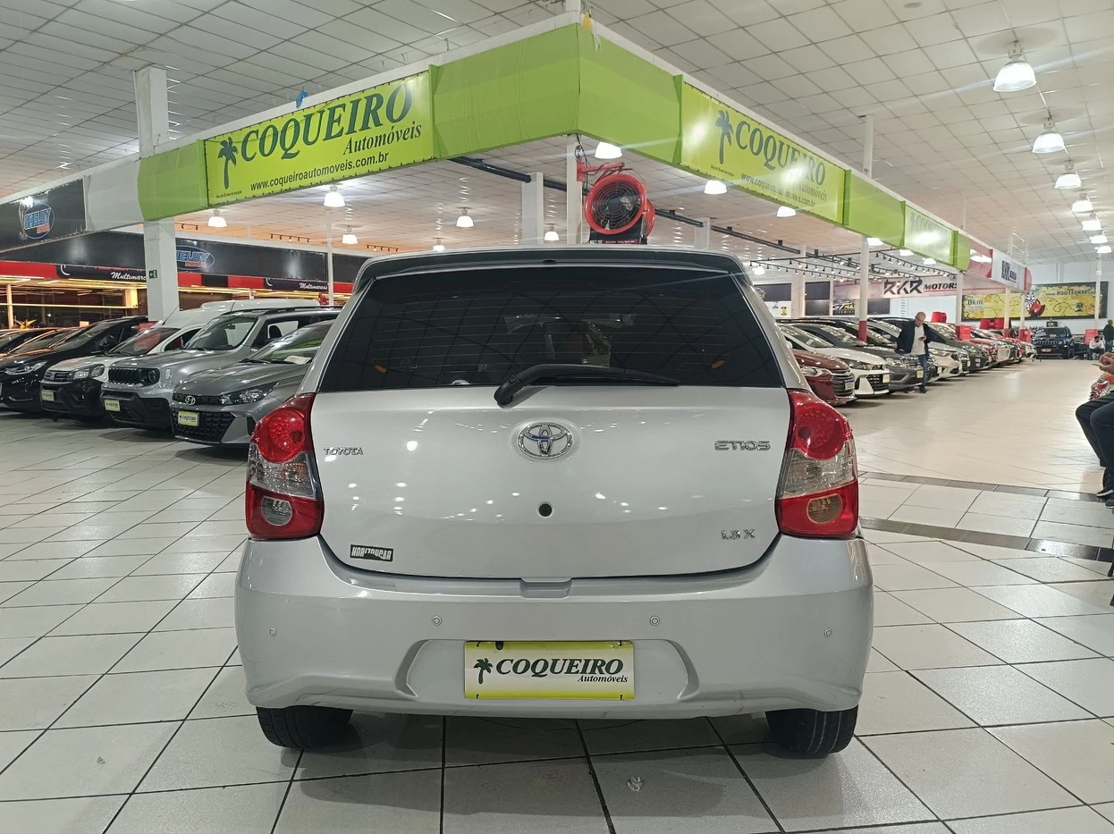 TOYOTA ETIOS