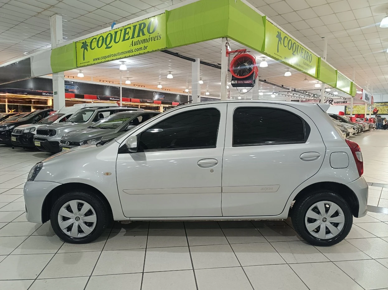 TOYOTA ETIOS