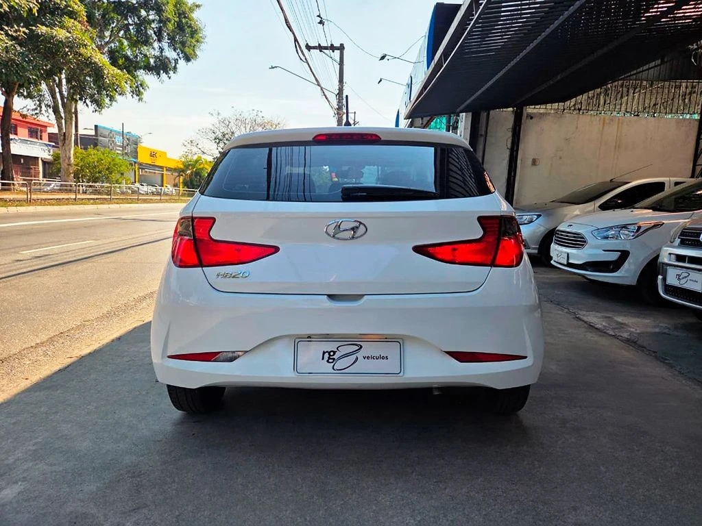 HYUNDAI HB20