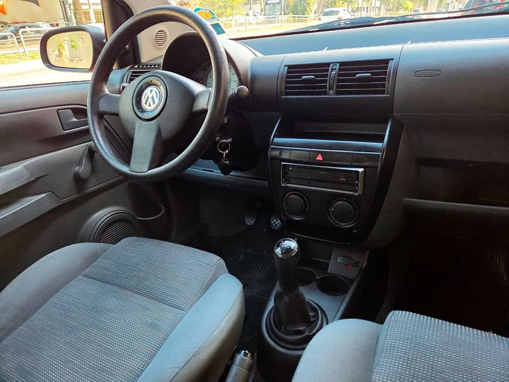 VOLKSWAGEN FOX