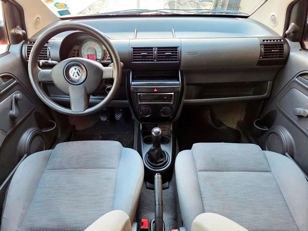 VOLKSWAGEN FOX