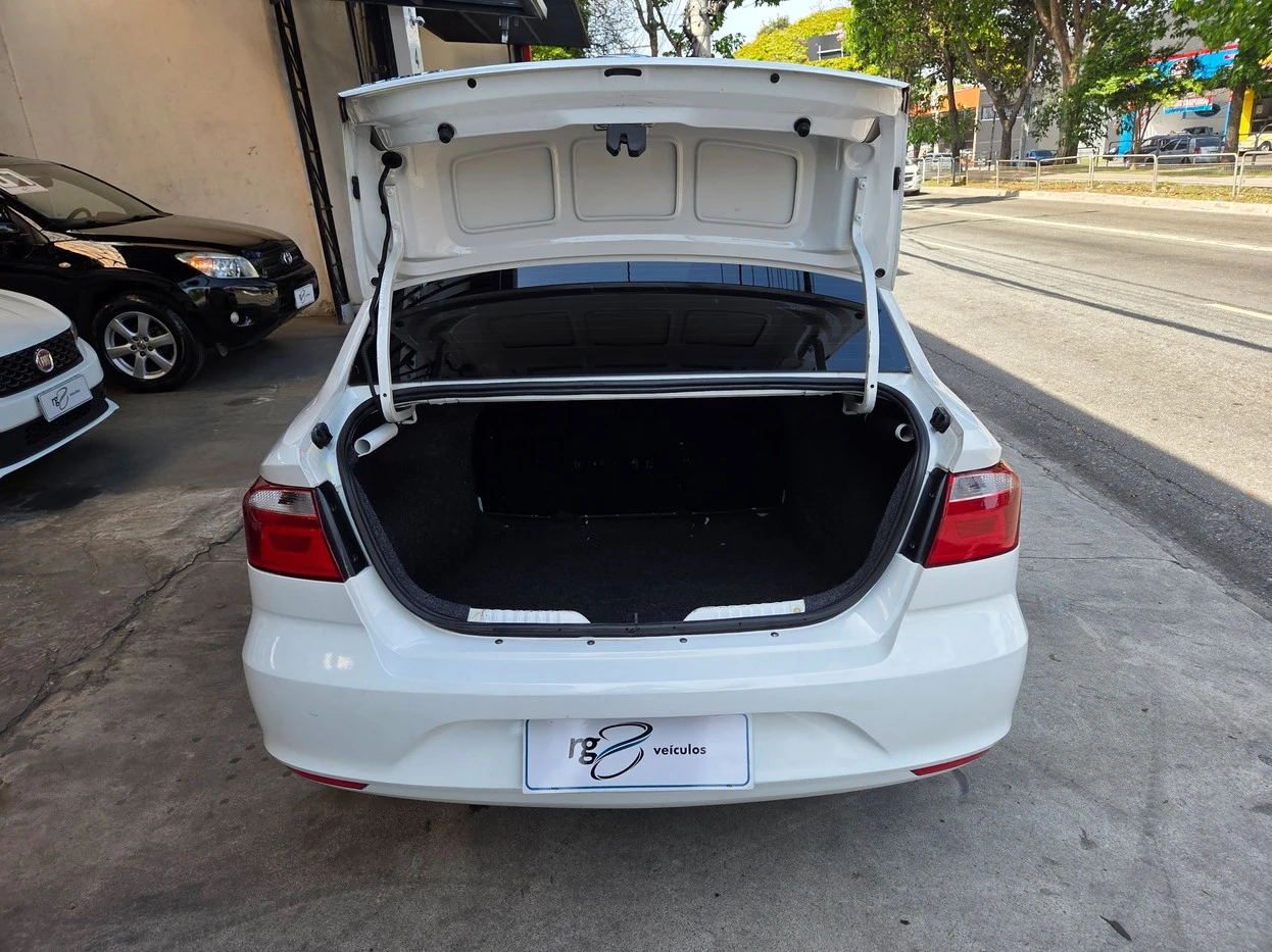 VOLKSWAGEN VOYAGE