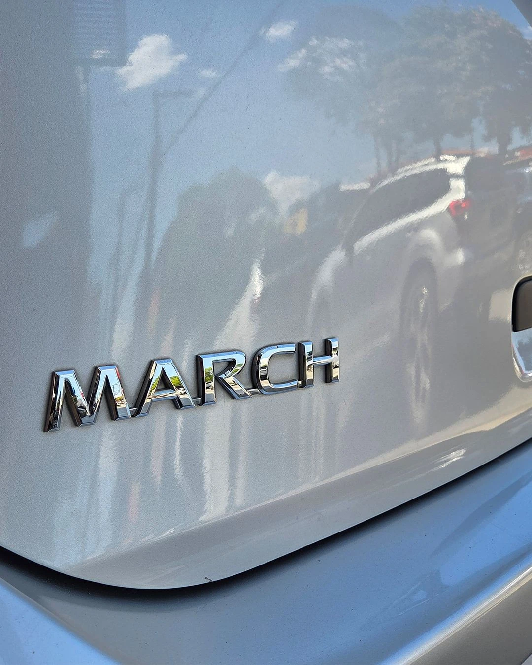 NISSAN MARCH
