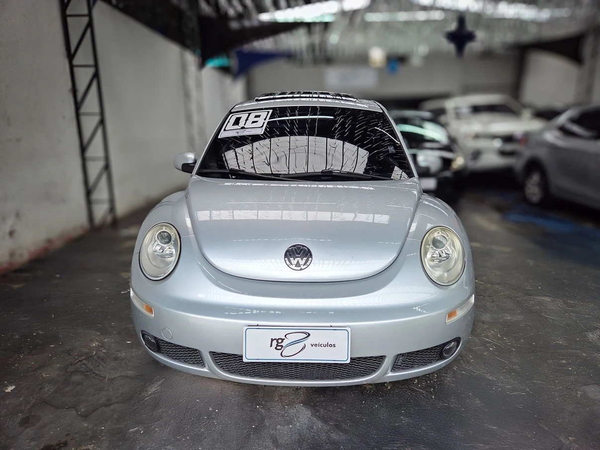 VOLKSWAGEN NEW BEETLE