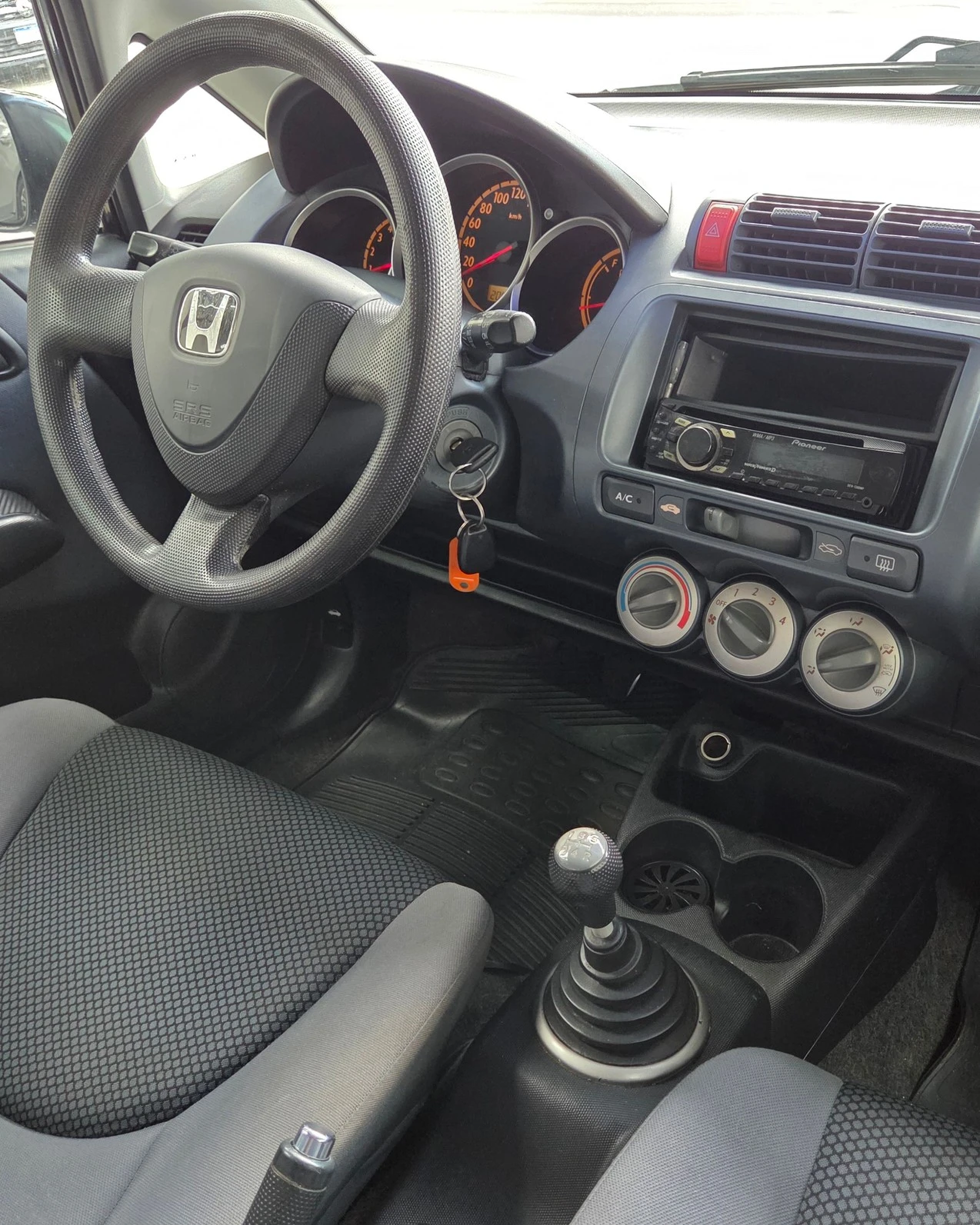 HONDA FIT