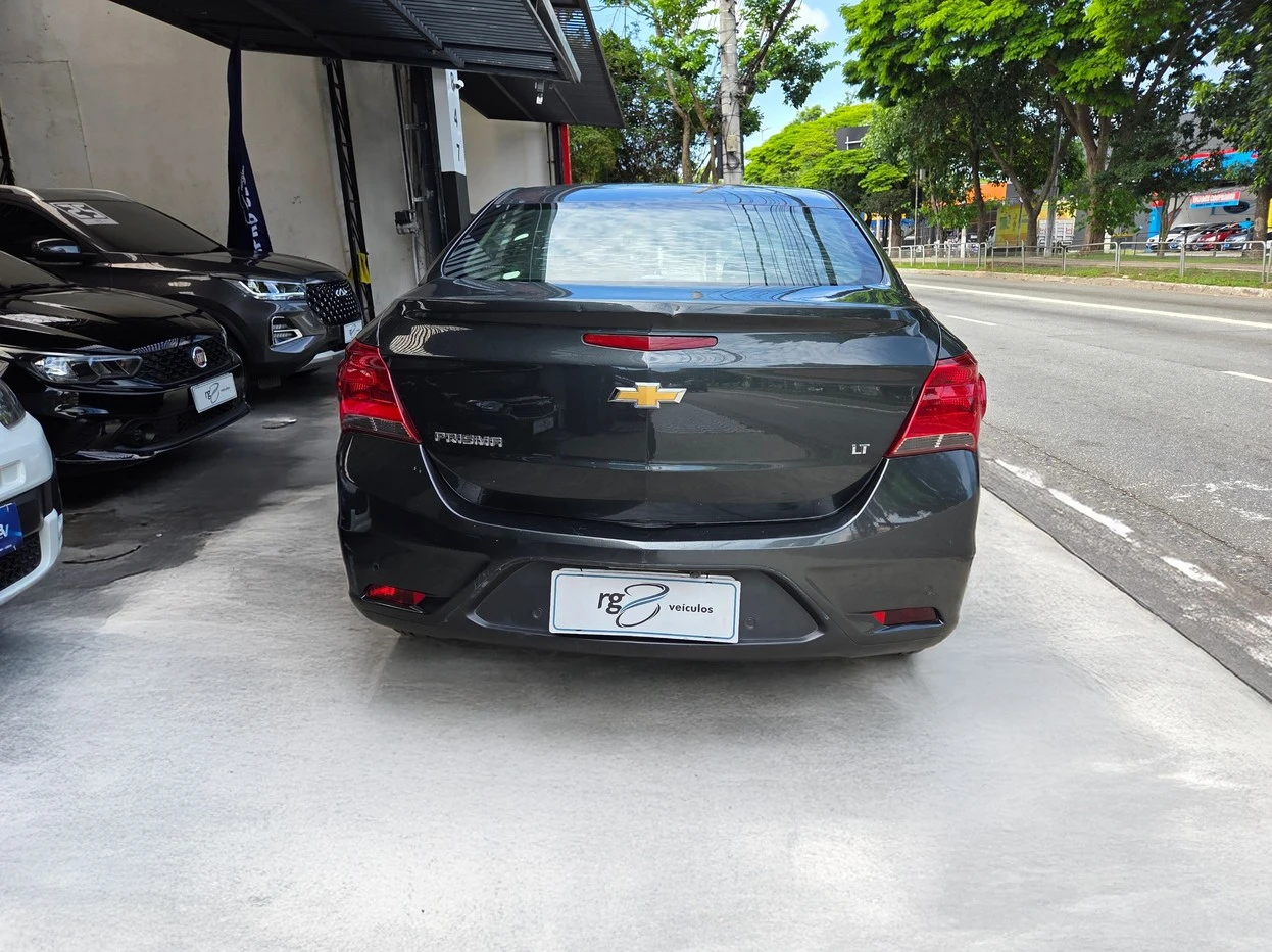 CHEVROLET PRISMA