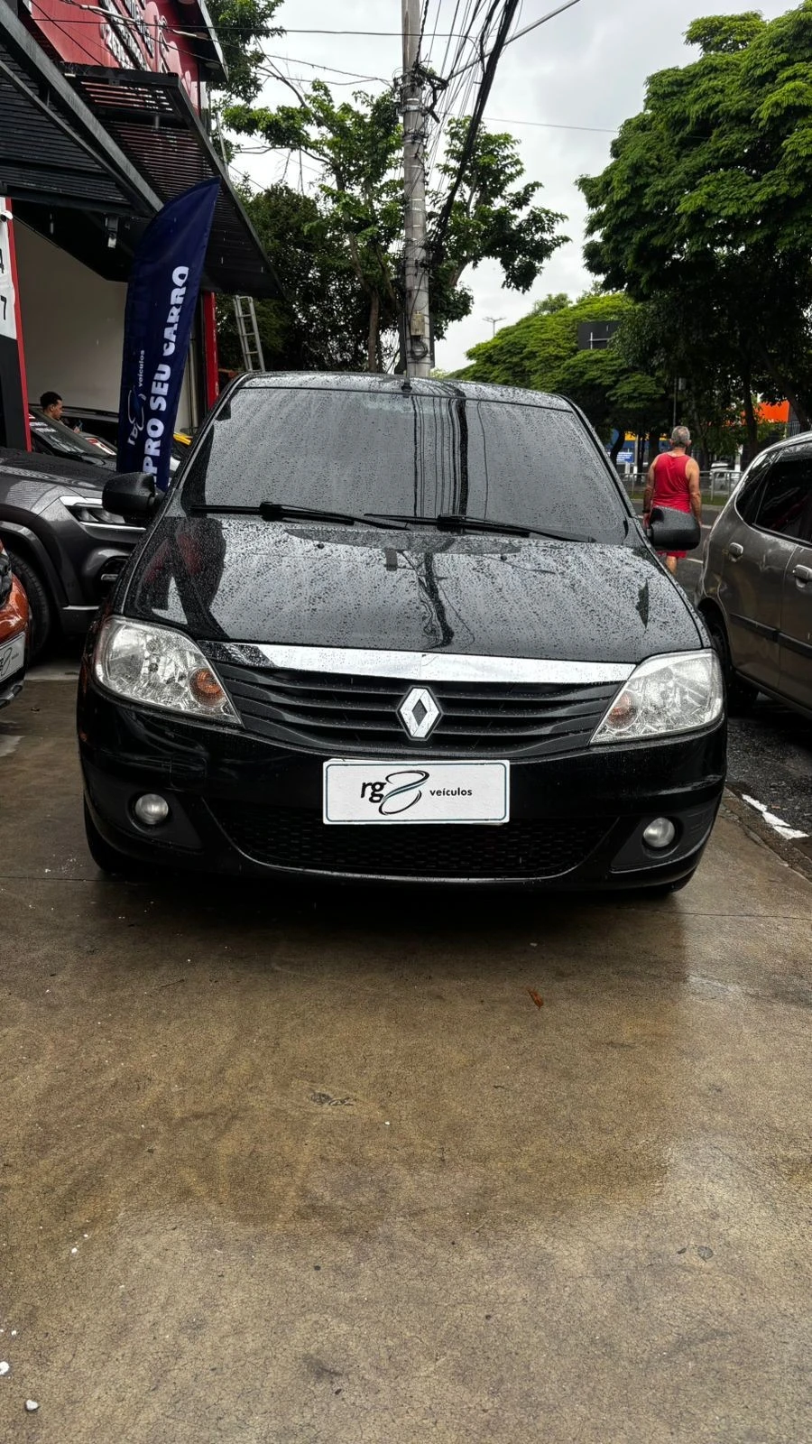 RENAULT LOGAN