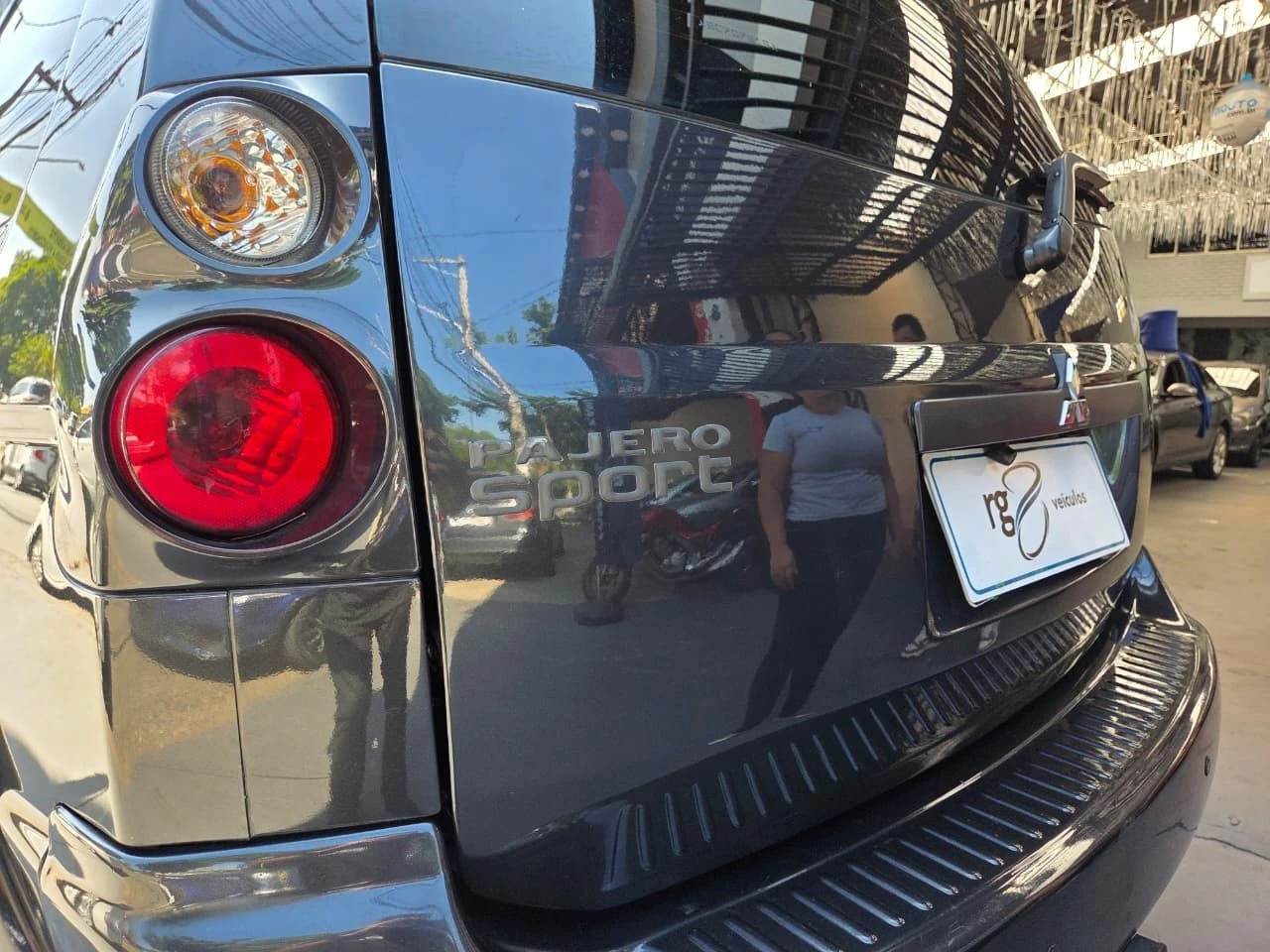 MITSUBISHI PAJERO SPORT