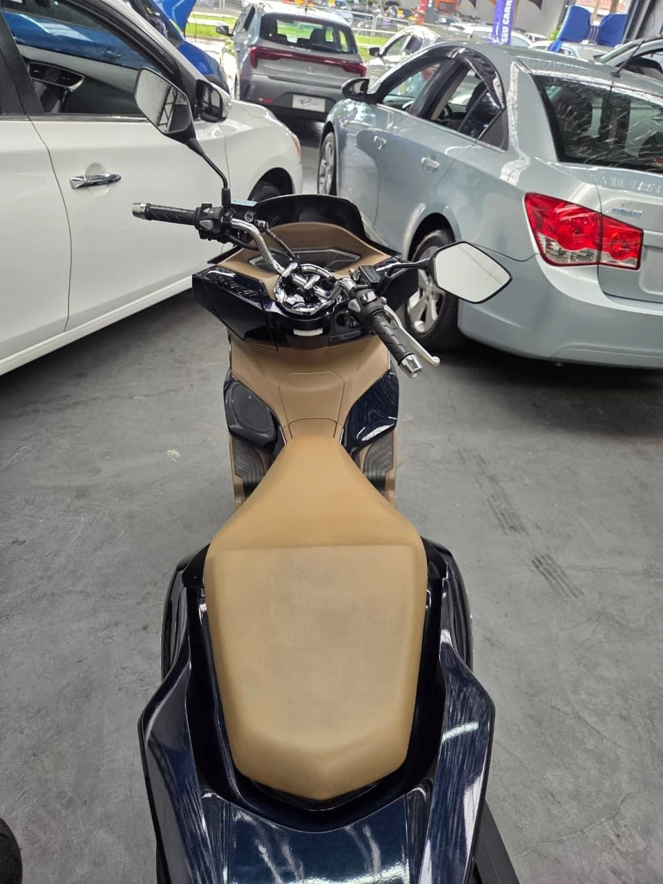 HONDA PCX DLX