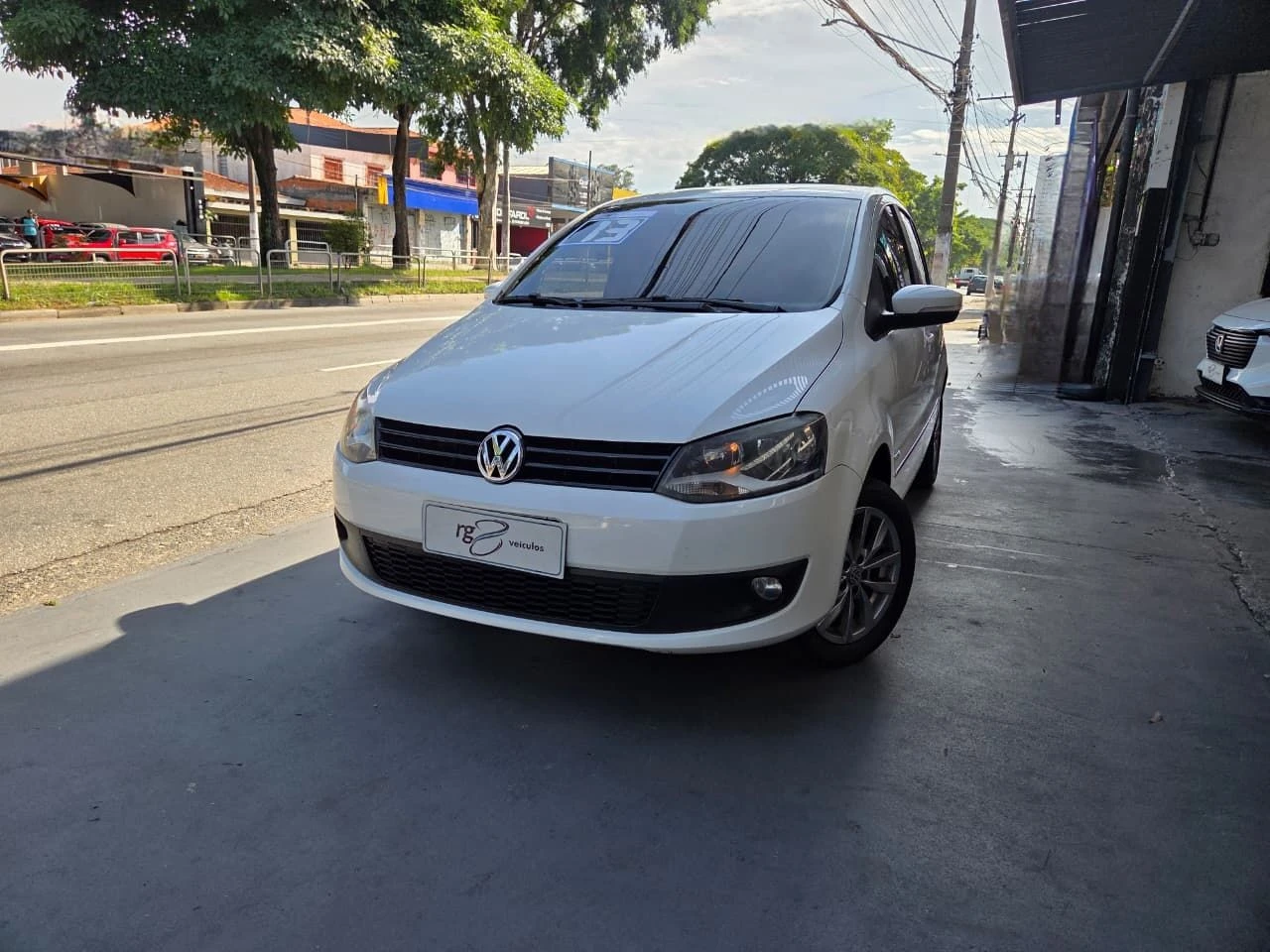 VOLKSWAGEN FOX