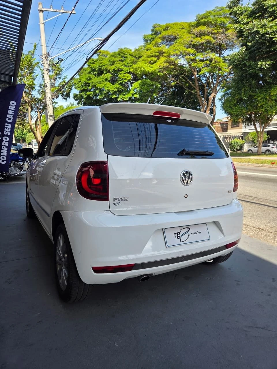 VOLKSWAGEN FOX