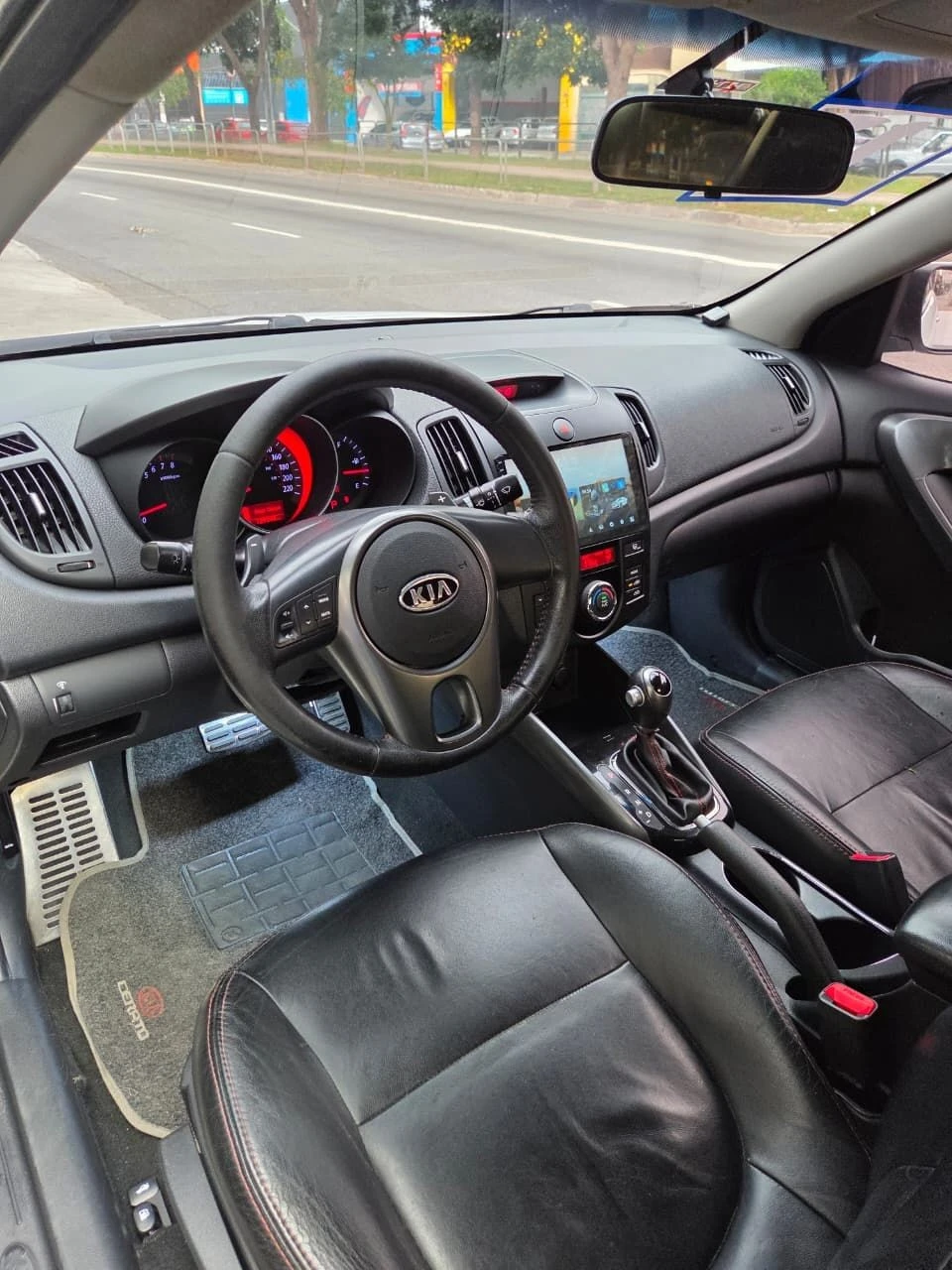 KIA CERATO