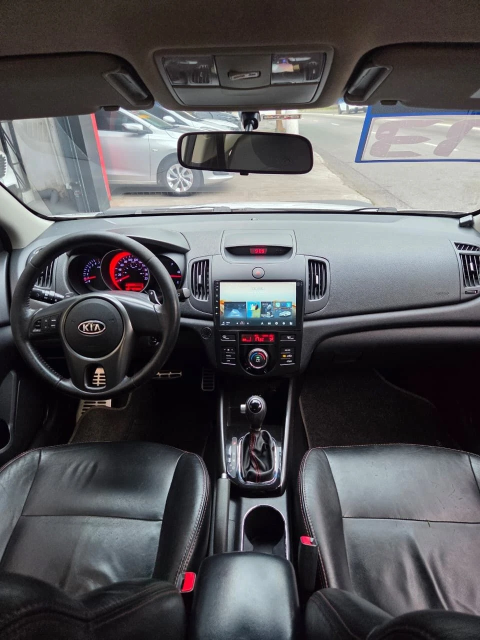 KIA CERATO