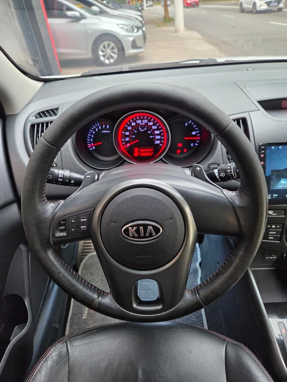 KIA CERATO