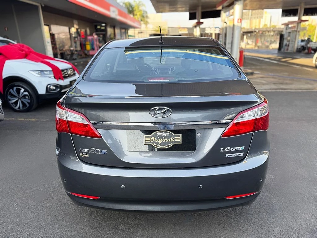 HYUNDAI HB20S