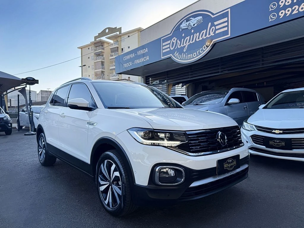 VOLKSWAGEN T-CROSS