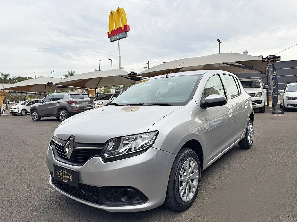 RENAULT SANDERO