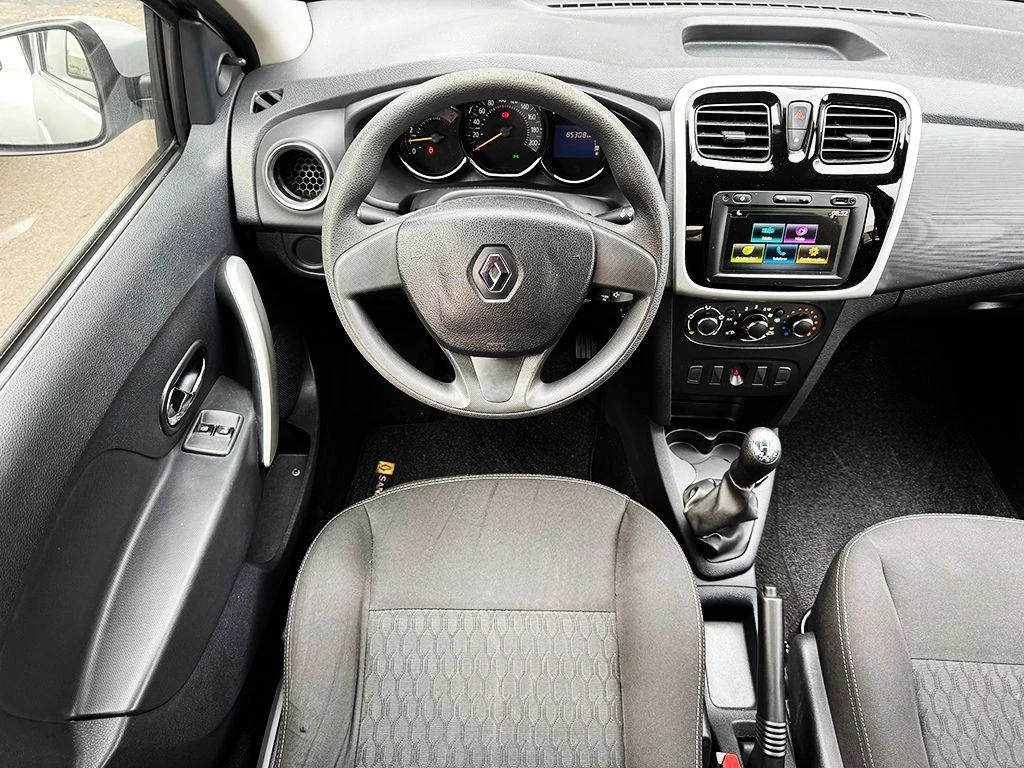 RENAULT SANDERO