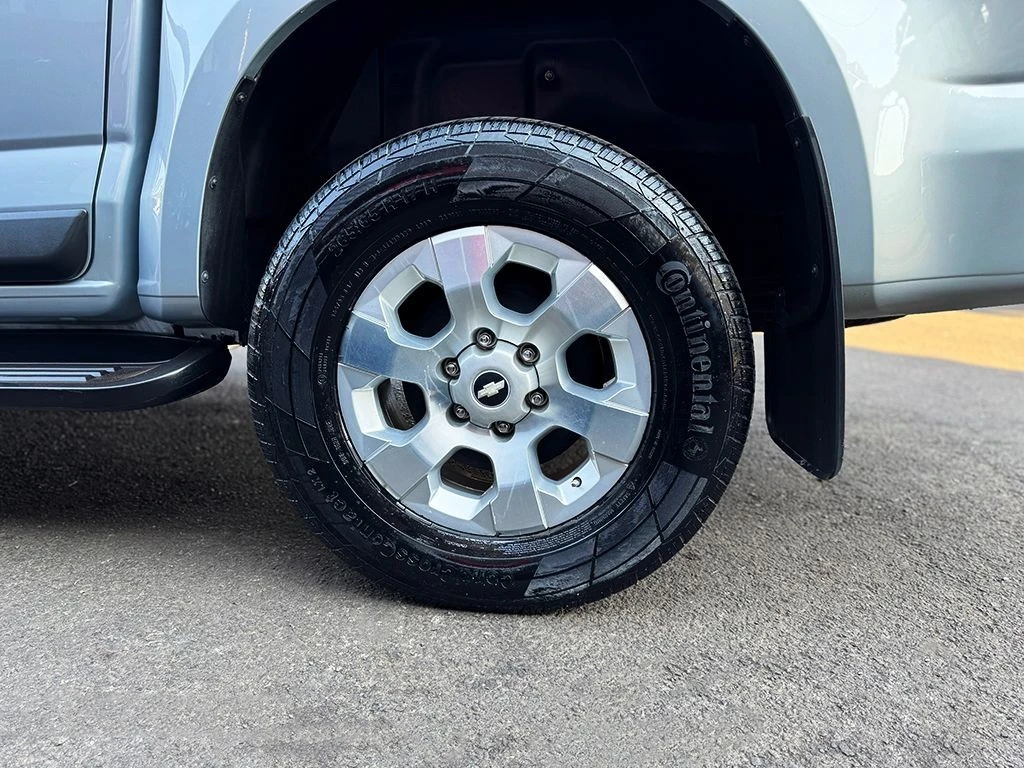 CHEVROLET S10