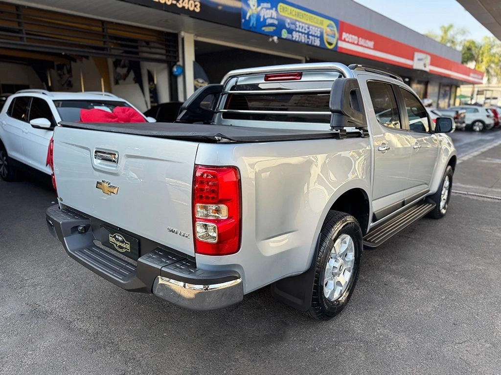 CHEVROLET S10