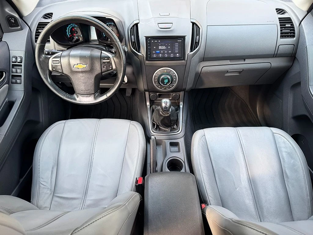 CHEVROLET S10