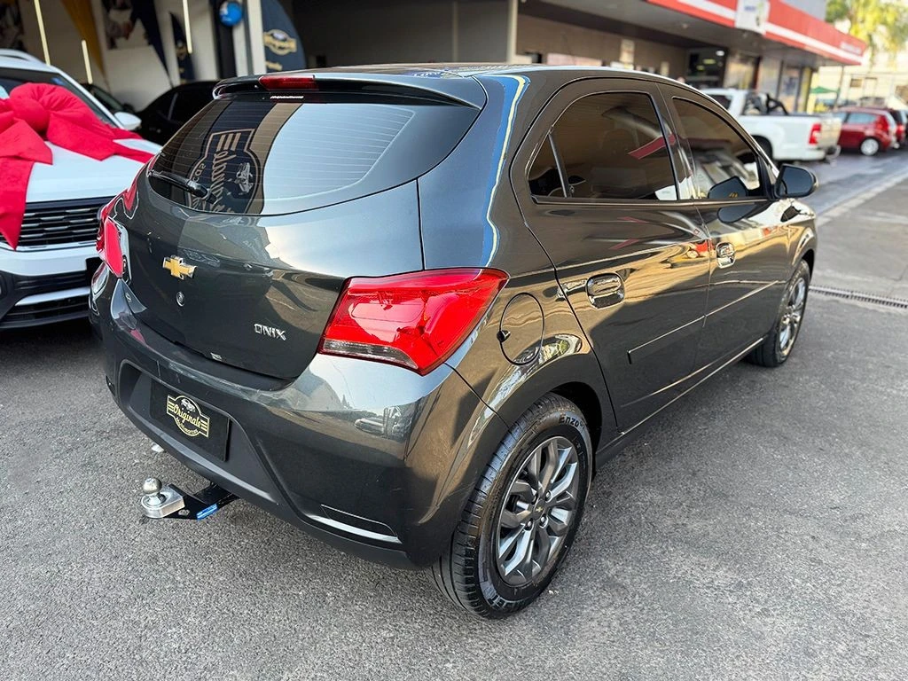 CHEVROLET ONIX