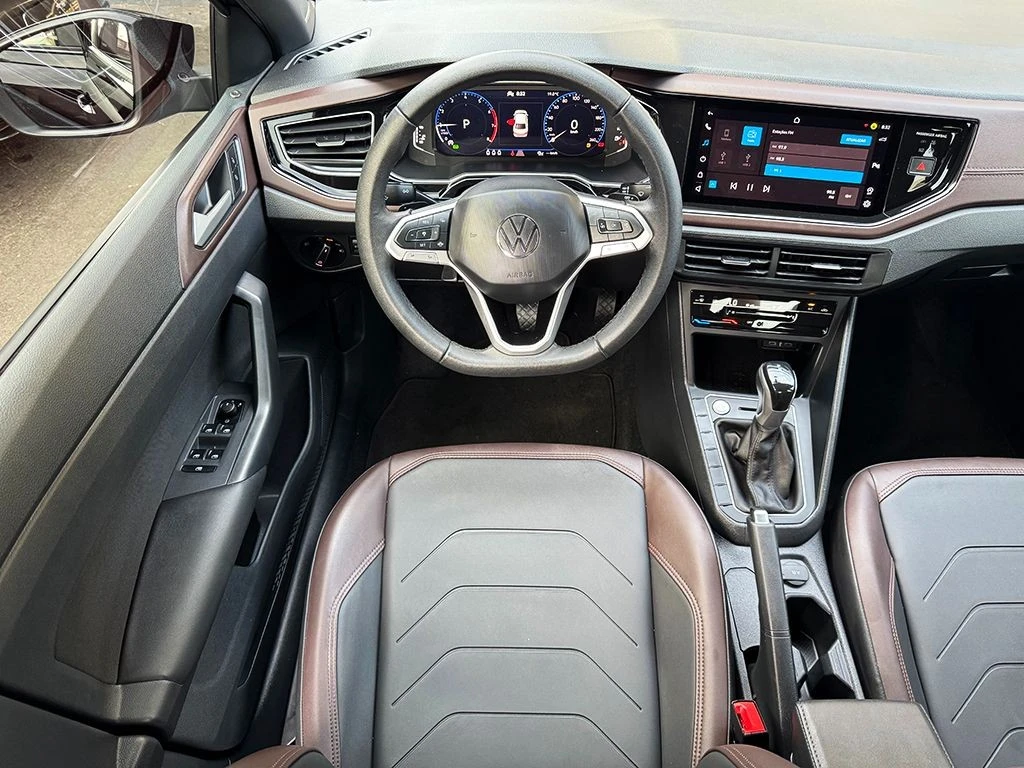 VOLKSWAGEN VIRTUS