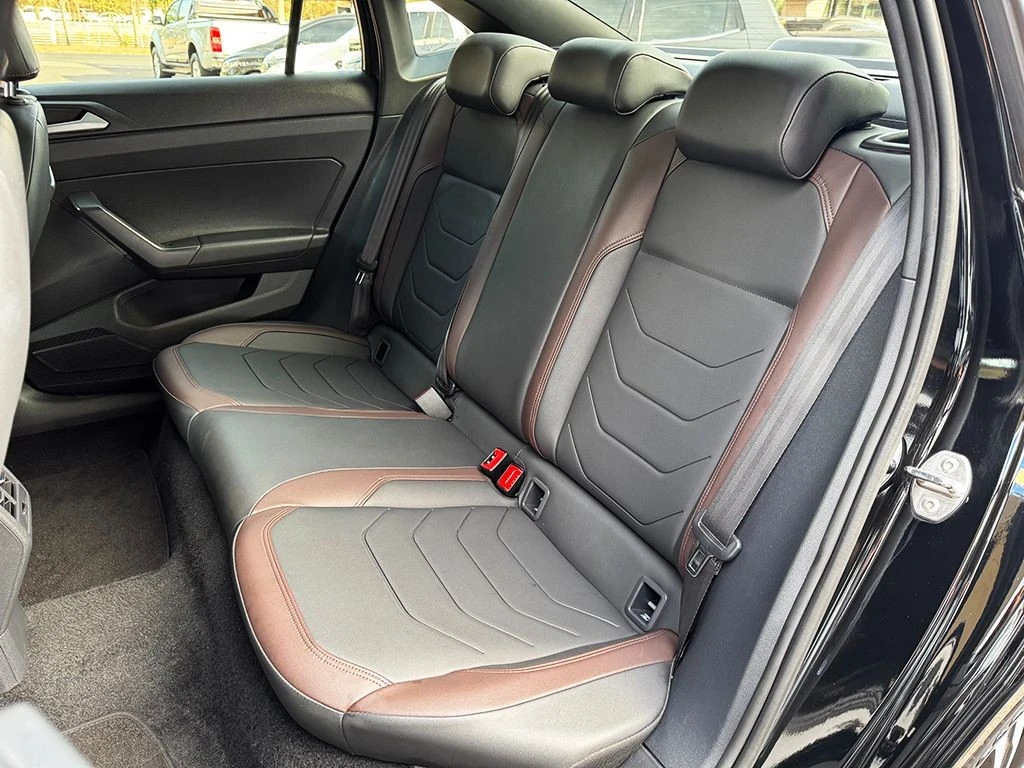 VOLKSWAGEN VIRTUS