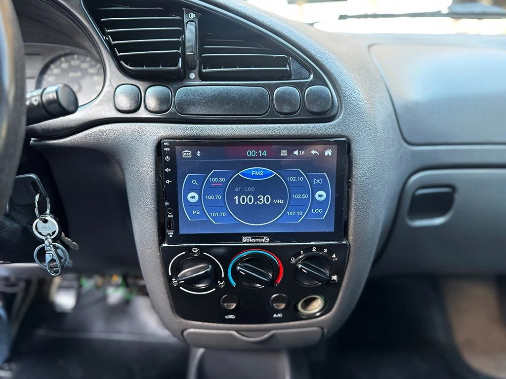 FORD COURIER