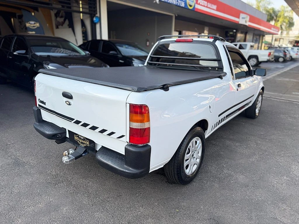 FORD COURIER