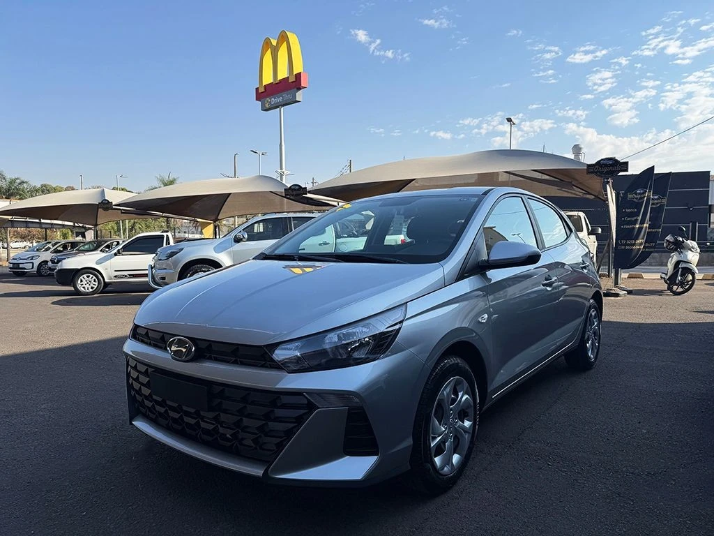HYUNDAI HB20