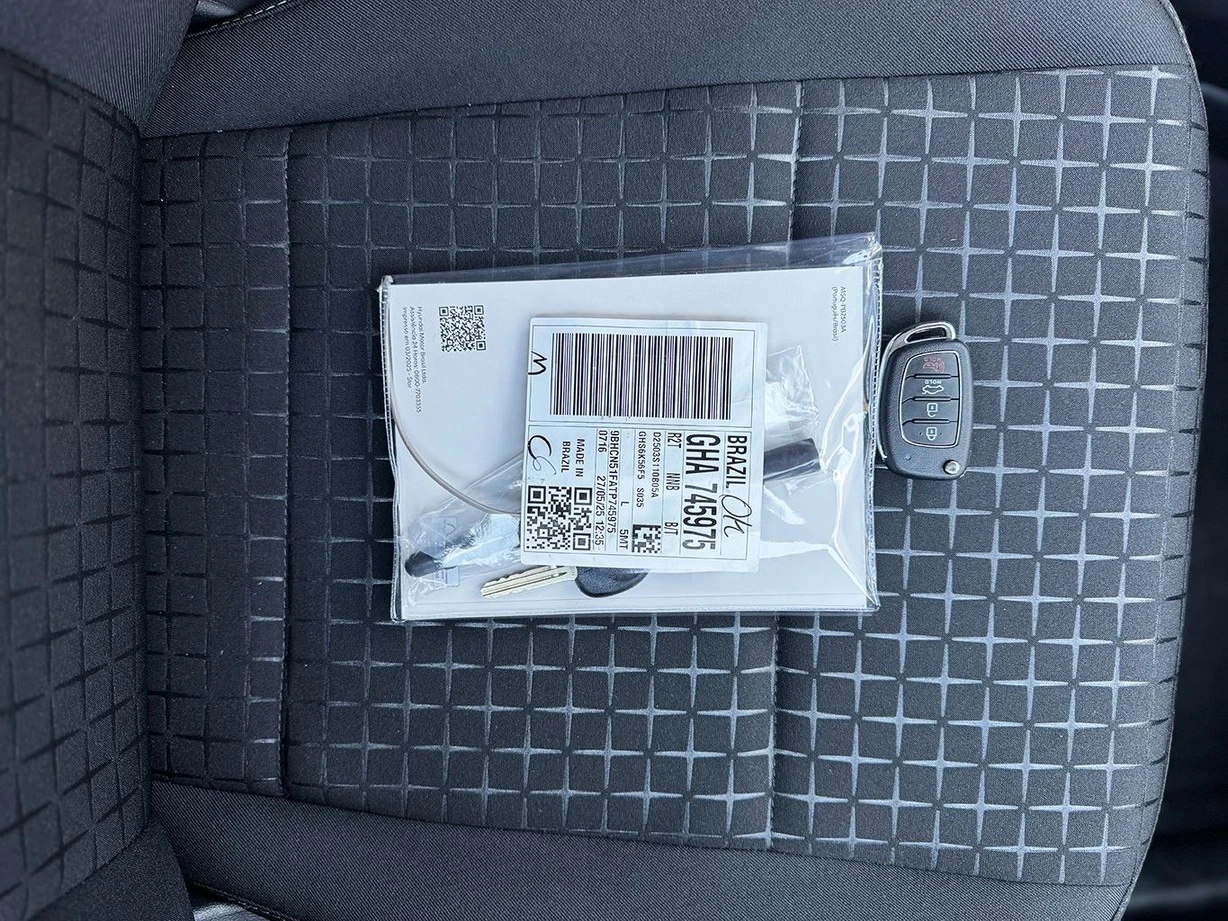 HYUNDAI HB20