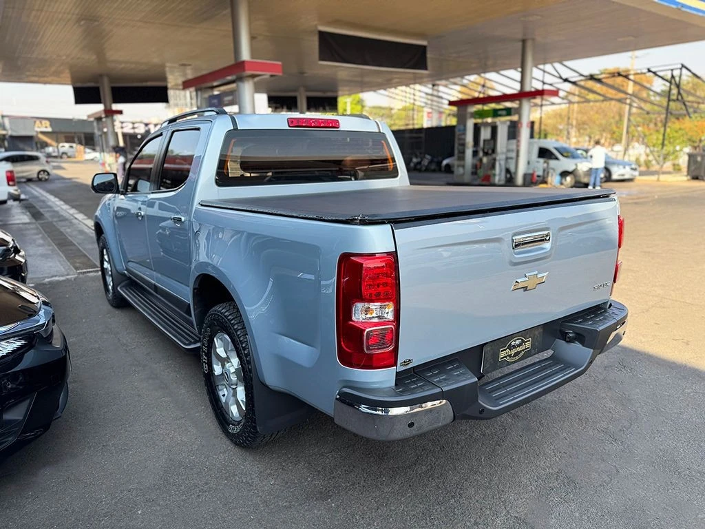 CHEVROLET S10