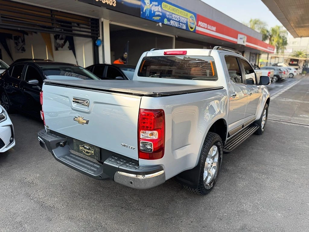 CHEVROLET S10