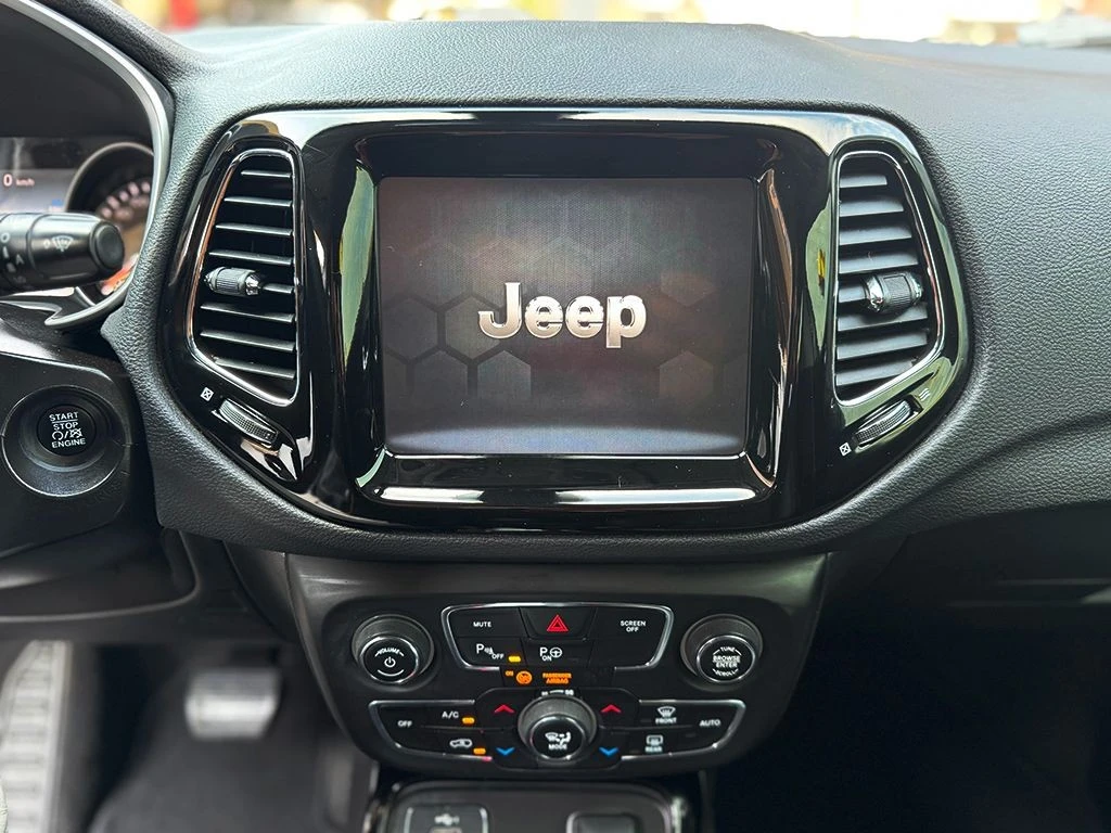 JEEP COMPASS