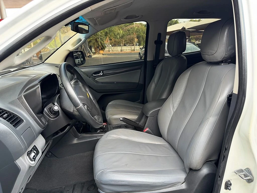 CHEVROLET S10