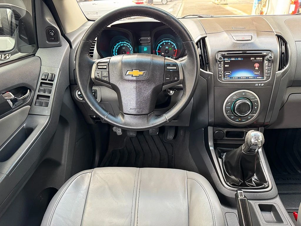 CHEVROLET S10