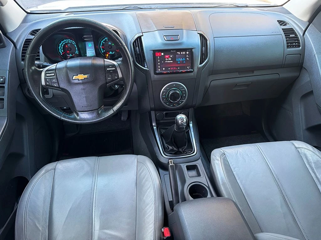CHEVROLET S10