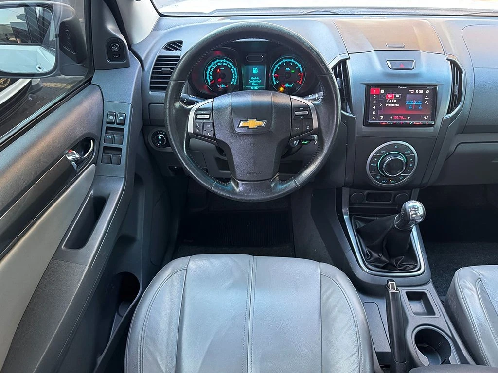 CHEVROLET S10