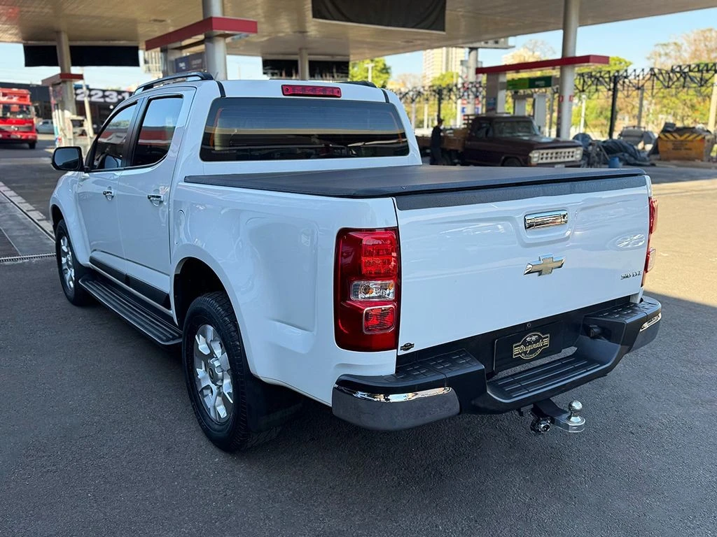 CHEVROLET S10